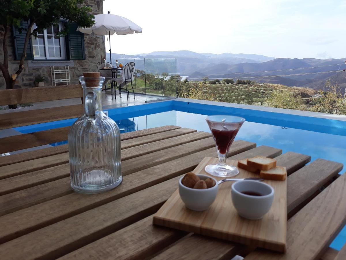 Casinha Da Colina Villa Alfândega da Fé Dış mekan fotoğraf